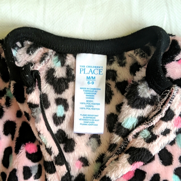 children's place fluffy pink animal print zipper footie sleeper pajamas 9 months - Picture 4 of 6